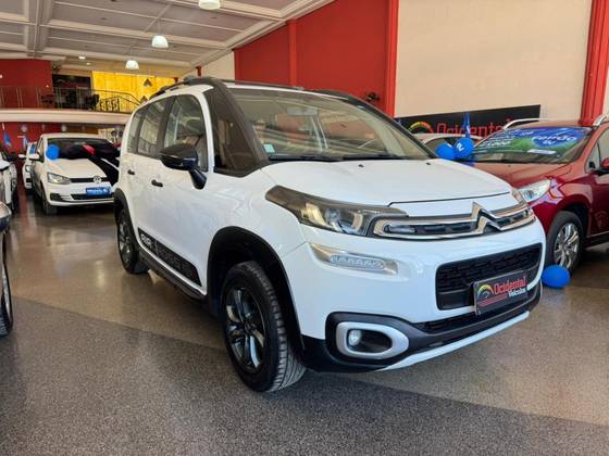 CITROËN AIRCROSS 1.6 LIVE 16V FLEX 4P AUTOMÁTICO CITROËN AIRCROSS 1.6 LIVE 16V FLEX 4P AUTOMÁTICO